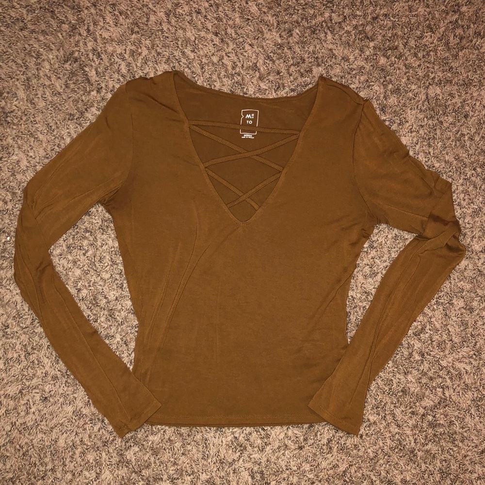 V-neck Cross String Shirt